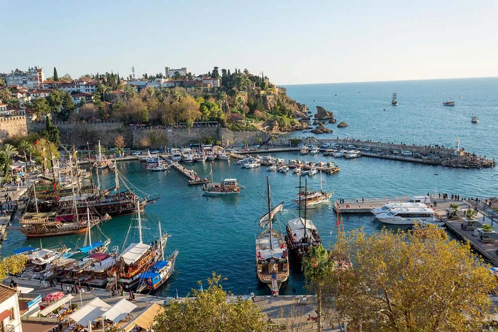 DECOUVERTE D’ANTALYA ( Déjeuner Libre ) — photo 1